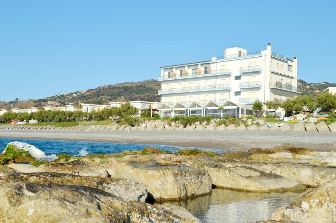 Capo Nettuno Hotel Capo d'Orlando Exterior photo